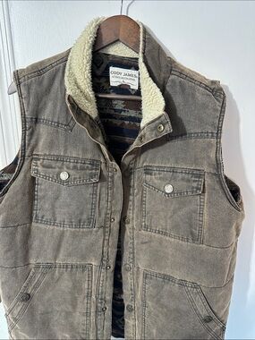 Cody James Sherpa-Lined Brown Utility Vest